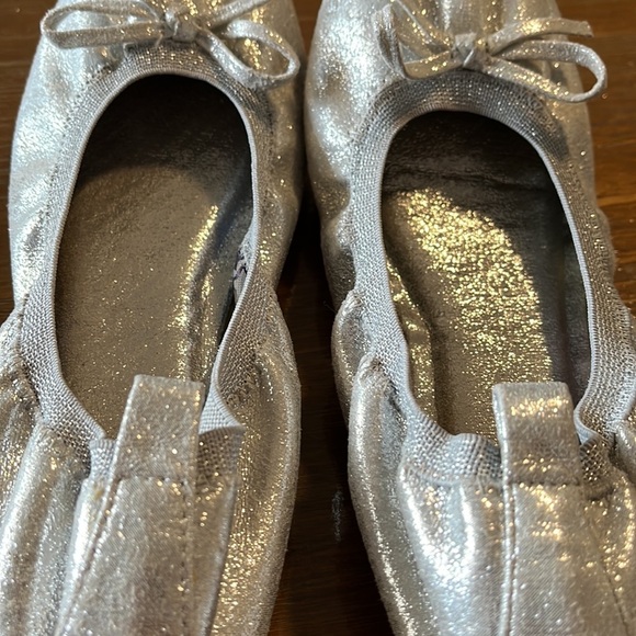 Wonder Nation Girls Flats Size 4 - Picture 5 of 6